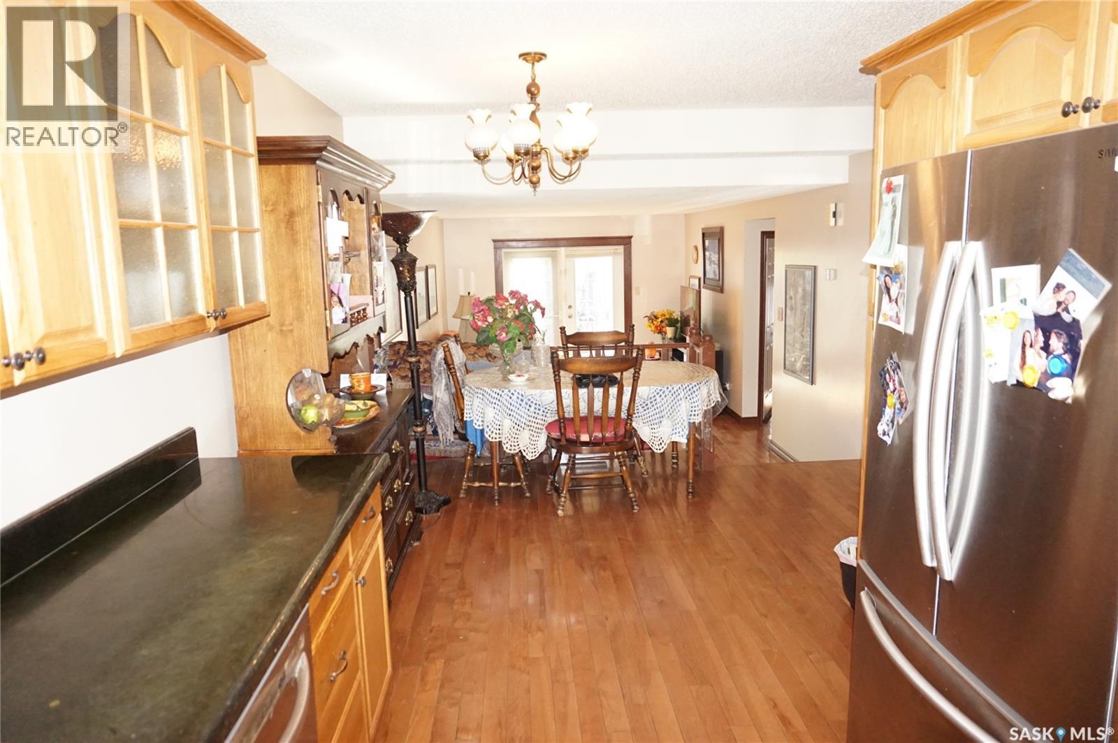 7219 Beamish DRIVE - 8