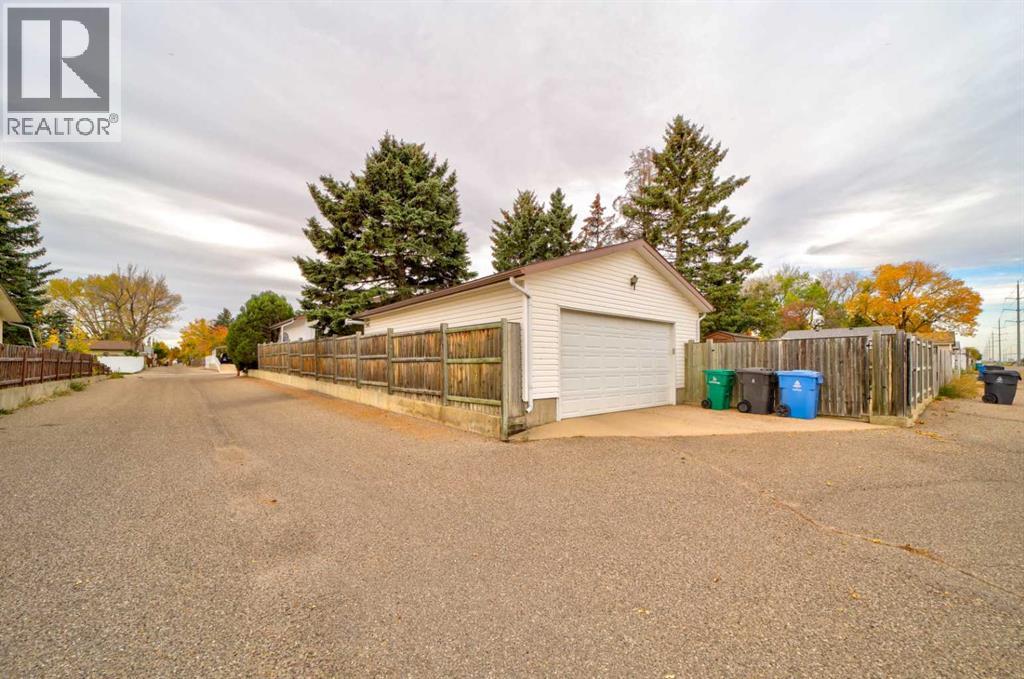 174 Eagle Road N - 41