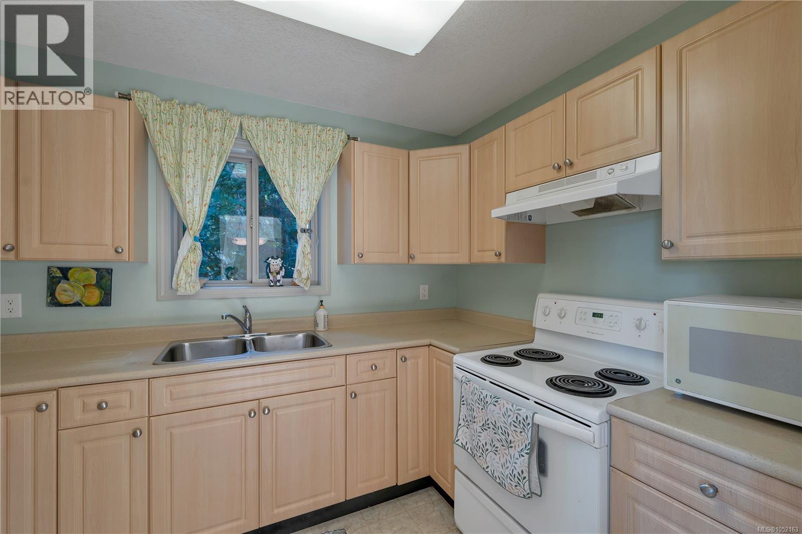 3122 Dolphin Dr - 13