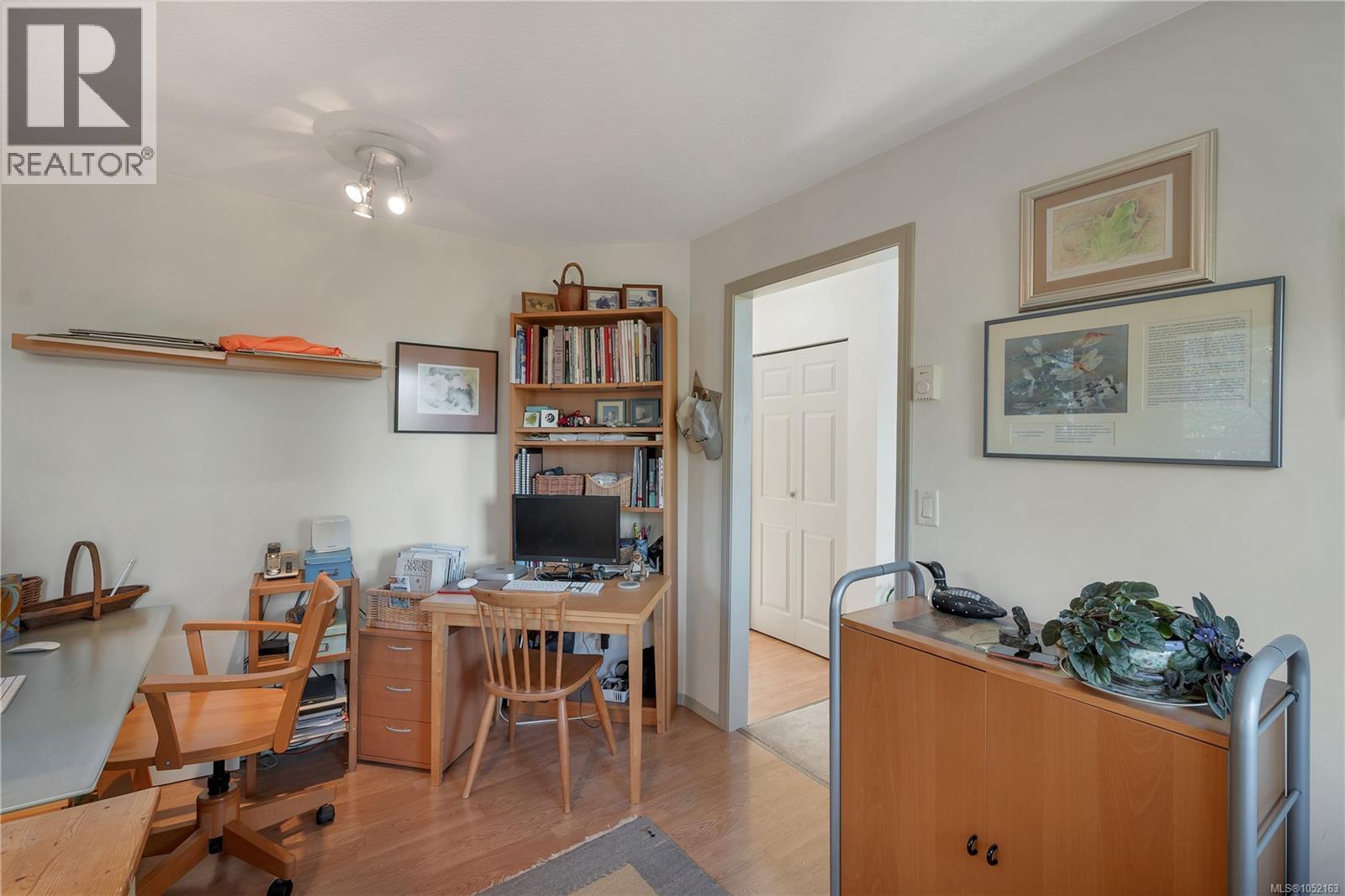 3122 Dolphin Dr - 11
