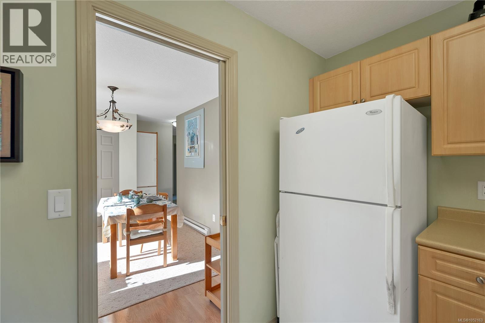 3122 Dolphin Dr - 14