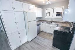 26 Agincourt Road, Winnipeg, MB R2J3S5 Photo 9