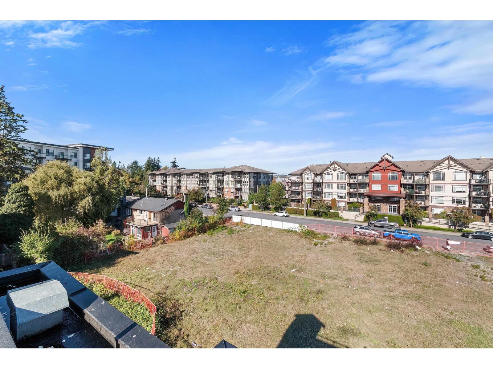 Photo of 29 5515 199A STREET 34