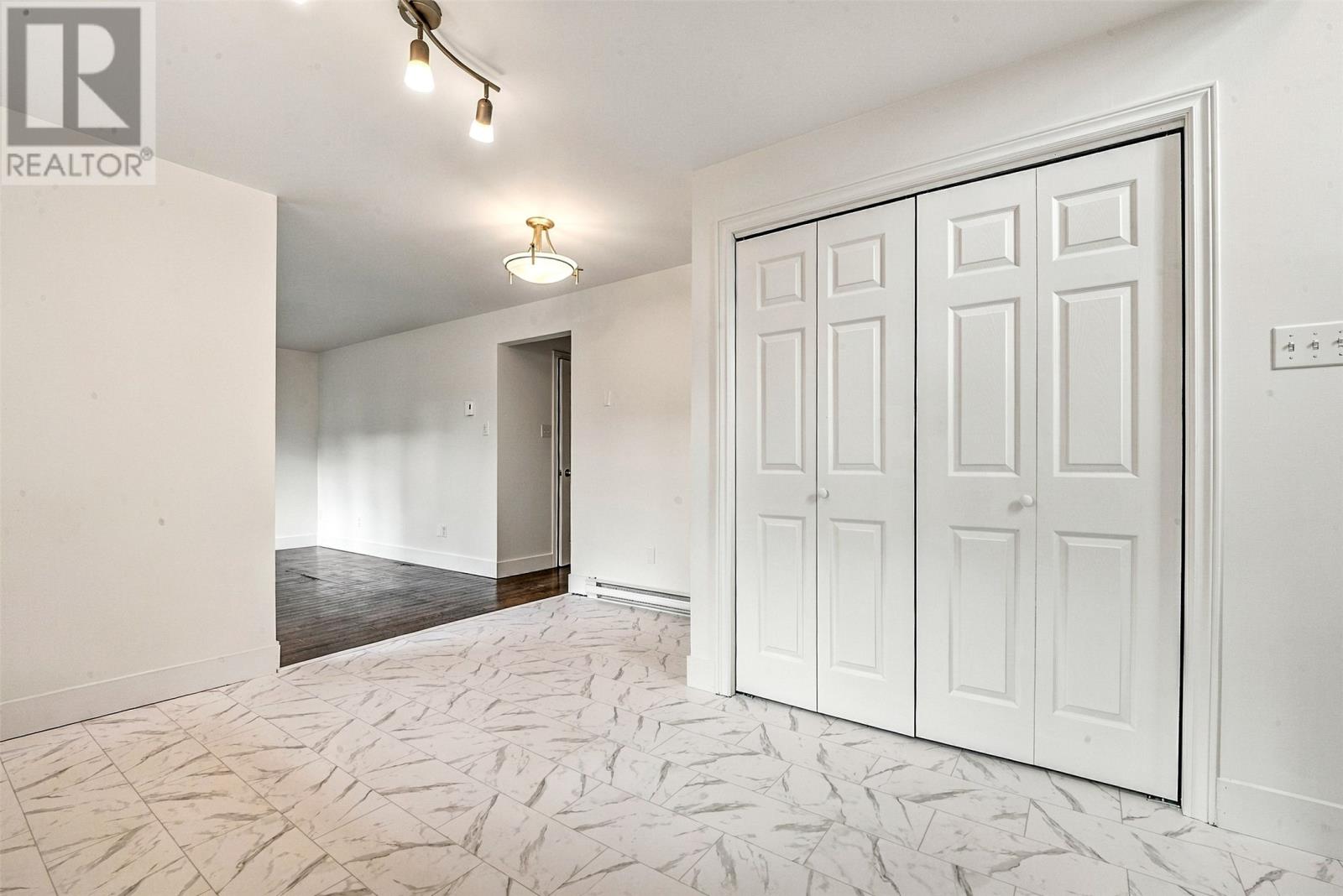19 Burdell Place - 22