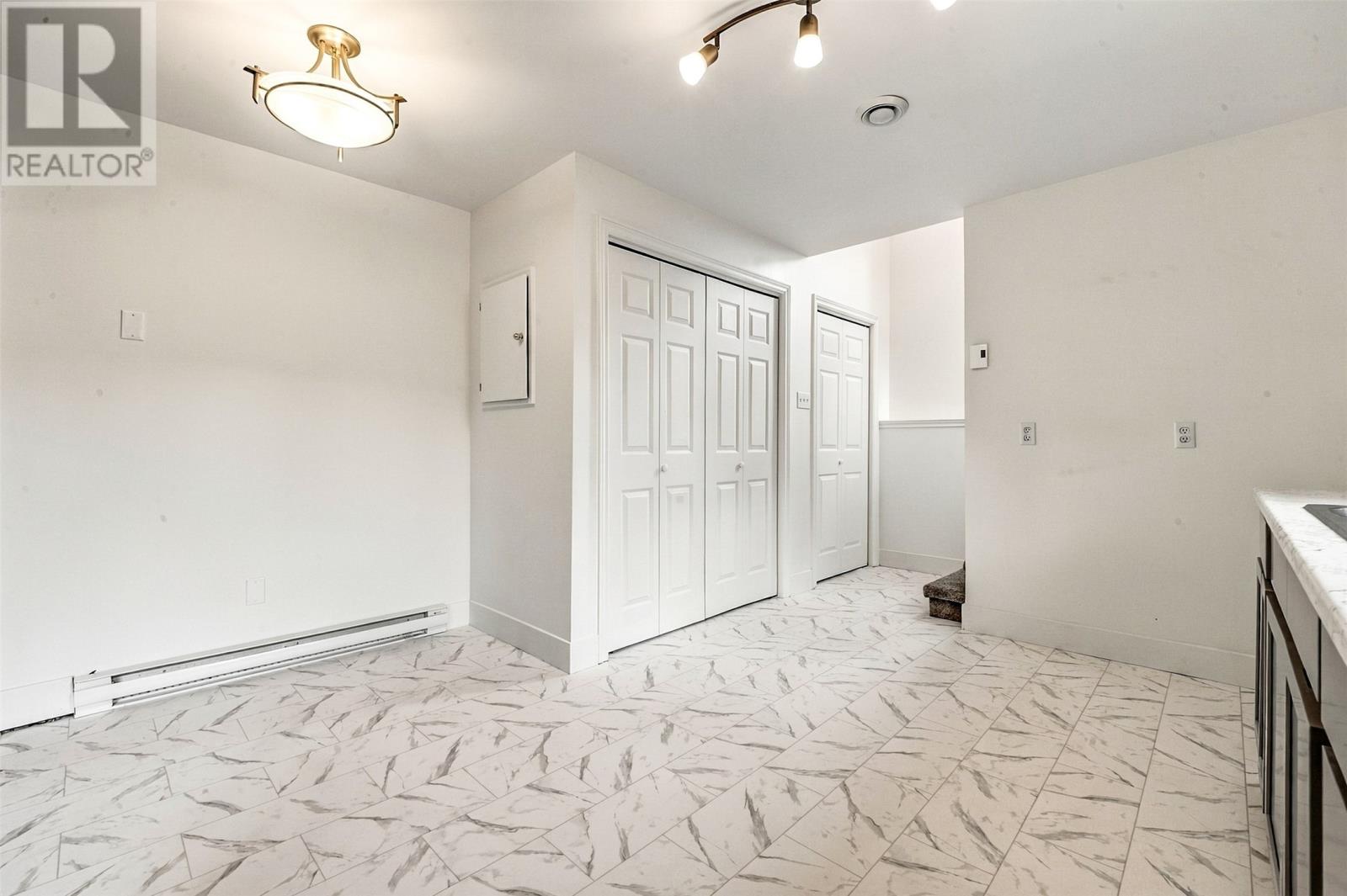 19 Burdell Place - 23