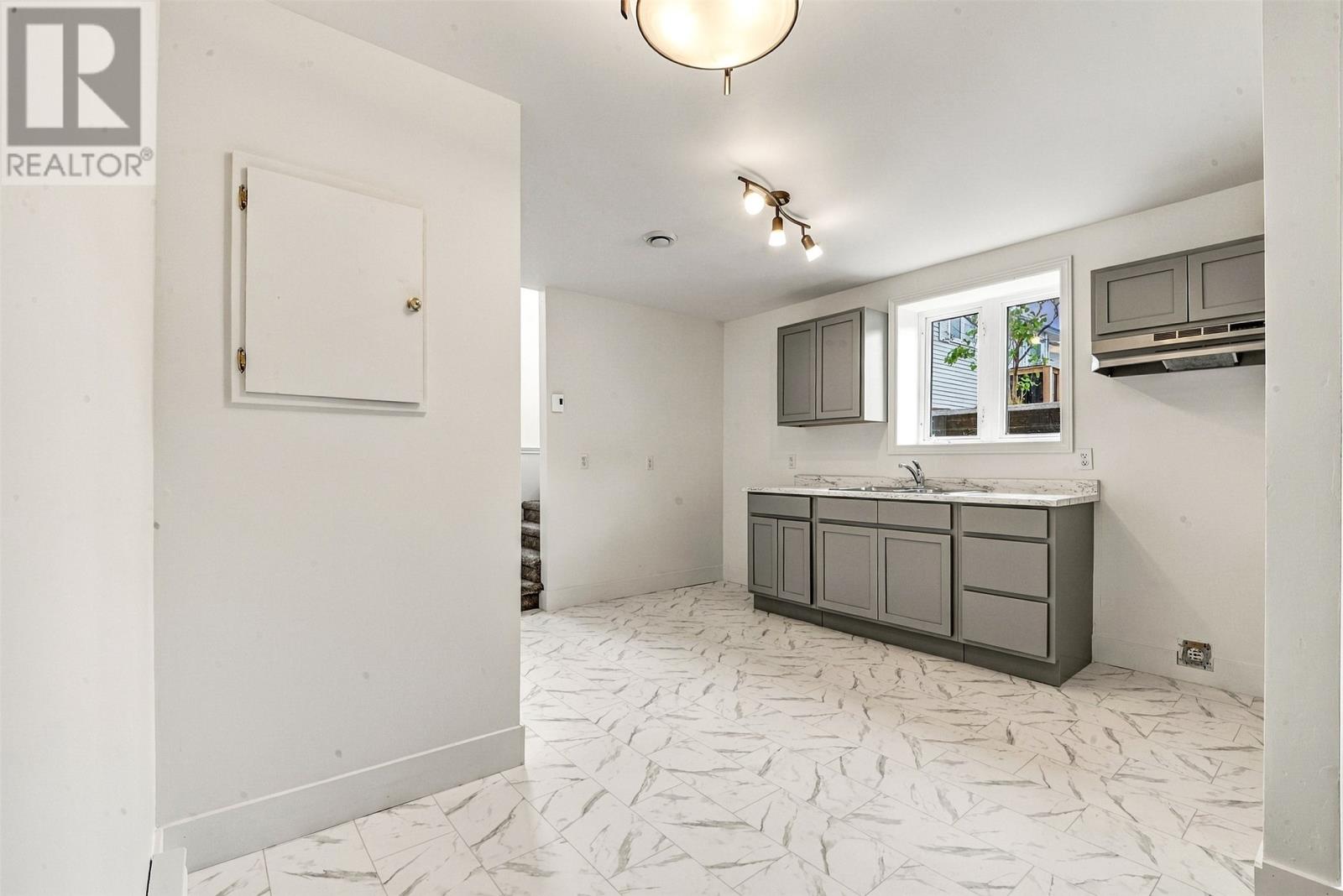 19 Burdell Place - 24