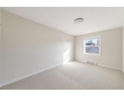 16476 24a Avenue, Surrey, BC V3Z0V8 Photo 22