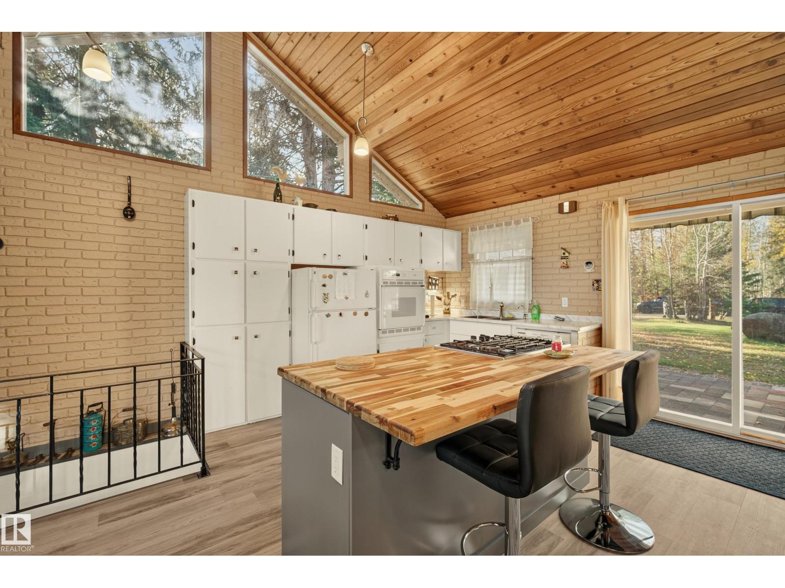 4315 Leisure LN - 6