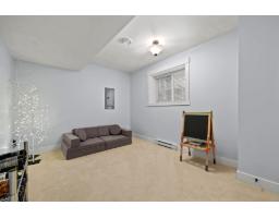 2209 165 Street, Surrey, BC V3Z0L8 Photo 32
