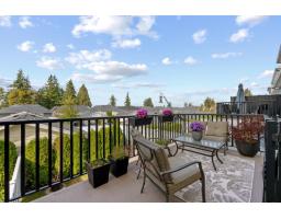 2209 165 Street, Surrey, BC V3Z0L8 Photo 9