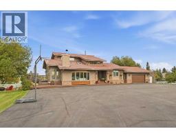 Kitchen - 8088 266 Avenue W, Rural Foothills County, AB T1S4M1 Photo 6