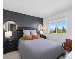410 15745 Croydon Drive, Surrey, BC V3Z2L5 Photo 12