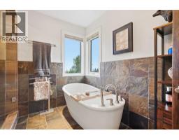 8088 266 Avenue W, Rural Foothills County, AB T1S4M1 Photo 32