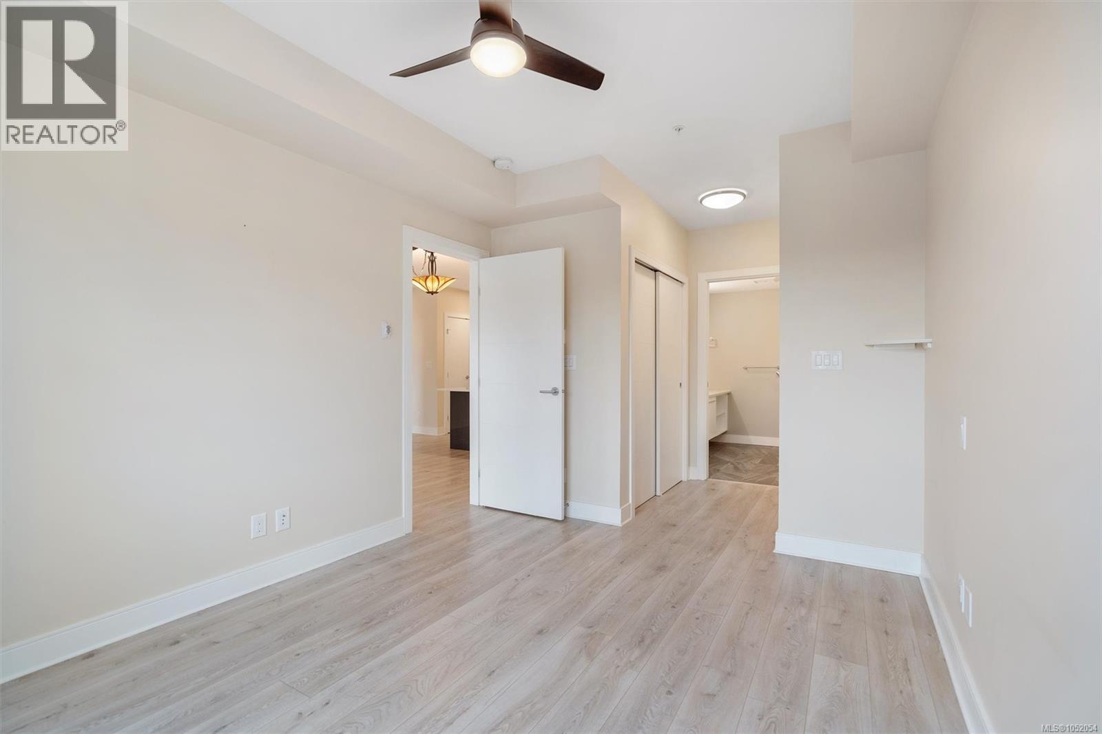 #406 1311 Lakepoint Way - 20