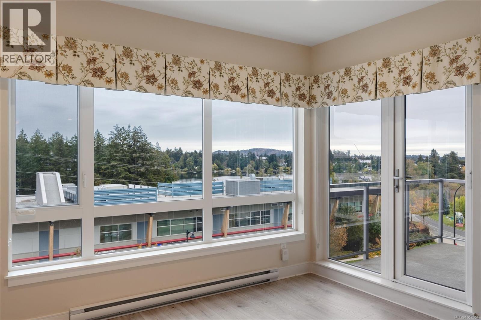 #406 1311 Lakepoint Way - 12