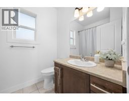 9733 Santina Road, Lake Country, BC V4V2R9 Photo 25