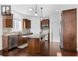 Kitchen - 9733 Santina Road, Lake Country, BC V4V2R9 Photo 7