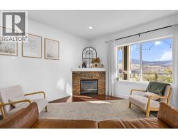 9733 Santina Road, Lake Country, BC V4V2R9 Photo 18