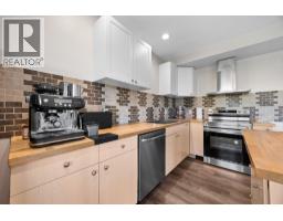 9733 Santina Road, Lake Country, BC V4V2R9 Photo 30
