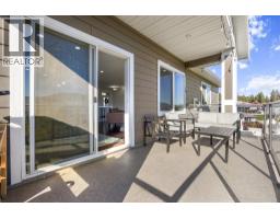 Kitchen - 9733 Santina Road, Lake Country, BC V4V2R9 Photo 14