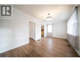 Bedroom - 364 Wellington Street, Brantford, ON N3S4A6 Photo 7