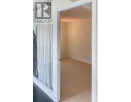 828 - 10 Capreol Court, Toronto, ON M5V4B3 Photo 15