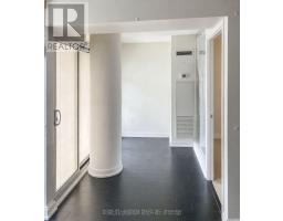 828 - 10 Capreol Court, Toronto, ON M5V4B3 Photo 16