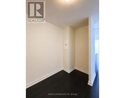 Den - 828 - 10 Capreol Court, Toronto, ON M5V4B3 Photo 6