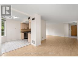 210 - 1101 Steeles Avenue W, Toronto, ON M2R3W5 Photo 6