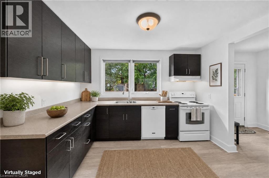 247 Homewood Avenue — photo 11