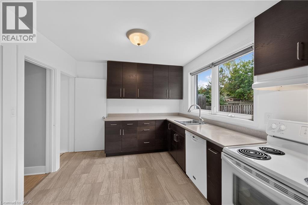 247 Homewood Avenue — photo 13