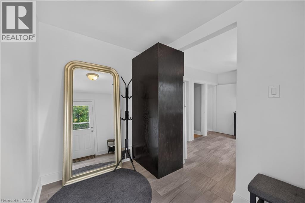 247 Homewood Avenue — photo 15