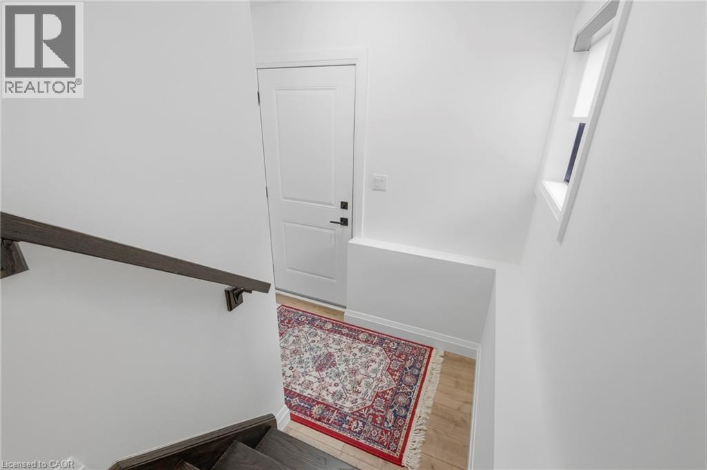 15 Saint Anthony Place — photo 36