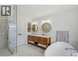 15 Saint Anthony Place, Hamilton, ON L9C0E4 Photo 25