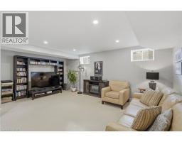 15 Saint Anthony Place, Hamilton, ON L9C0E4 Photo 38
