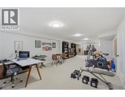 15 Saint Anthony Place, Hamilton, ON L9C0E4 Photo 41