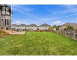 15 Saint Anthony Place, Hamilton, ON L9C0E4 Photo 44