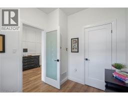 2pc Bathroom - 15 Saint Anthony Place, Hamilton, ON L9C0E4 Photo 6