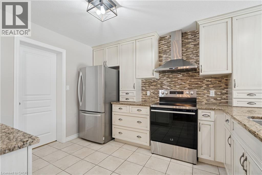 569 Starwood Drive — photo 10