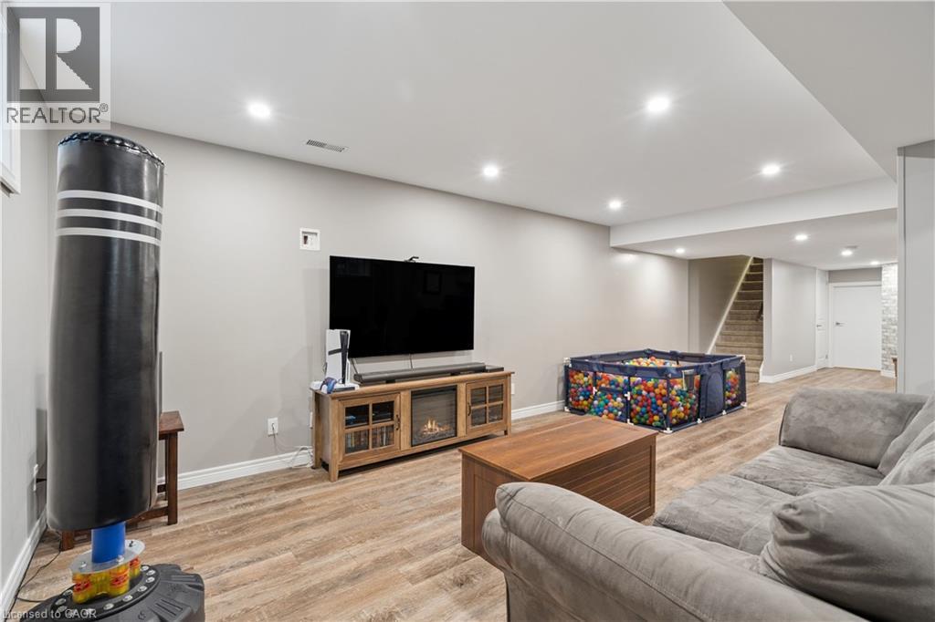 569 Starwood Drive — photo 30