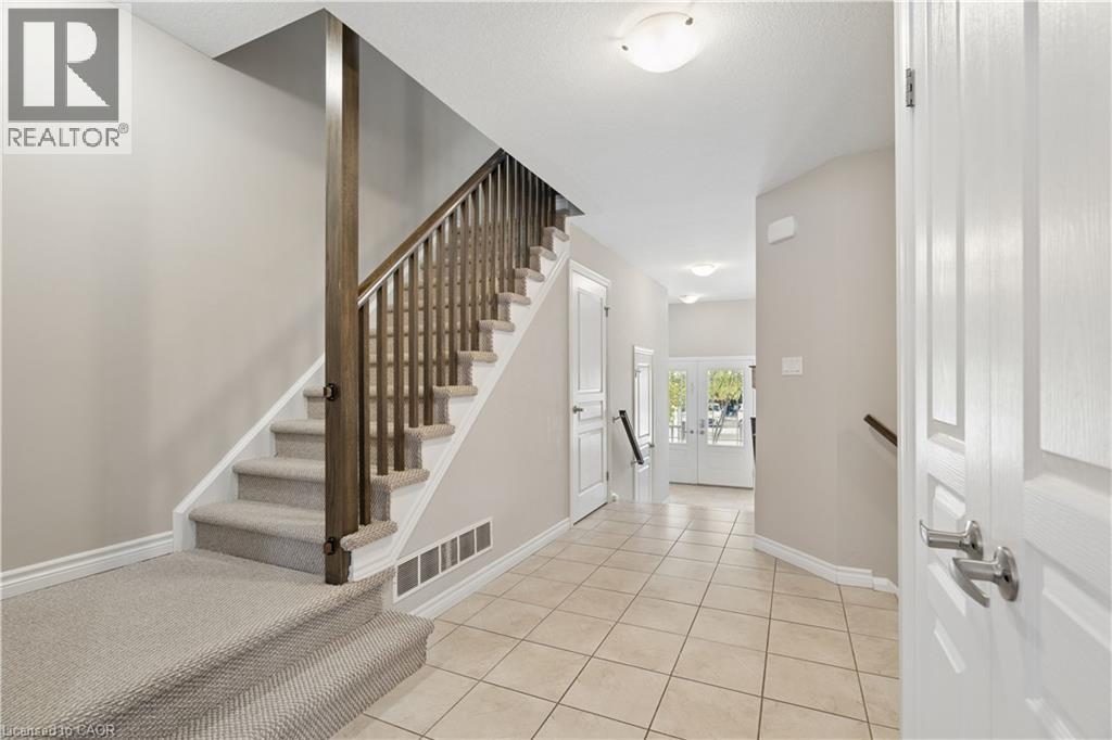 569 Starwood Drive — photo 7