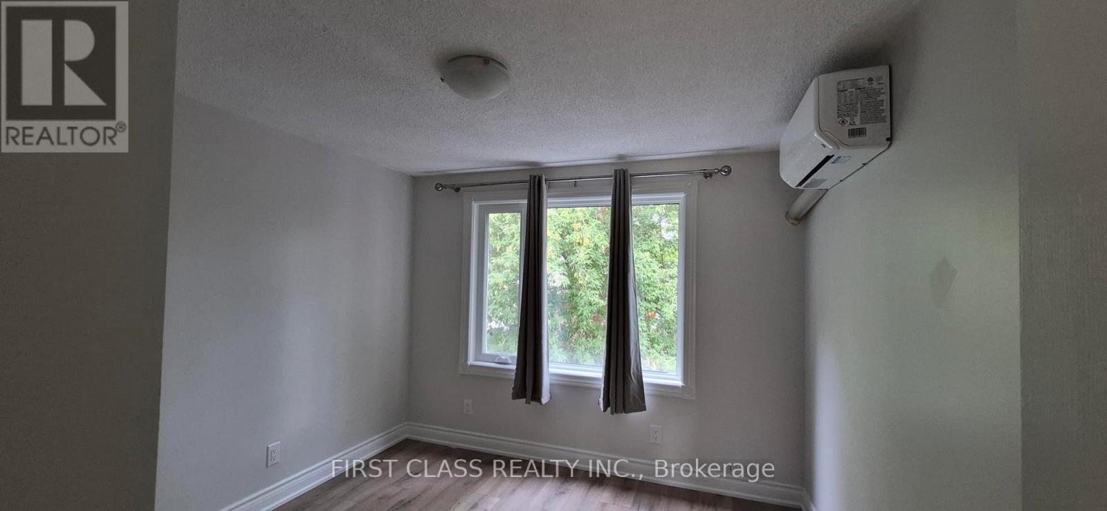 301 Rhodes Avenue, Toronto, ON photo 17