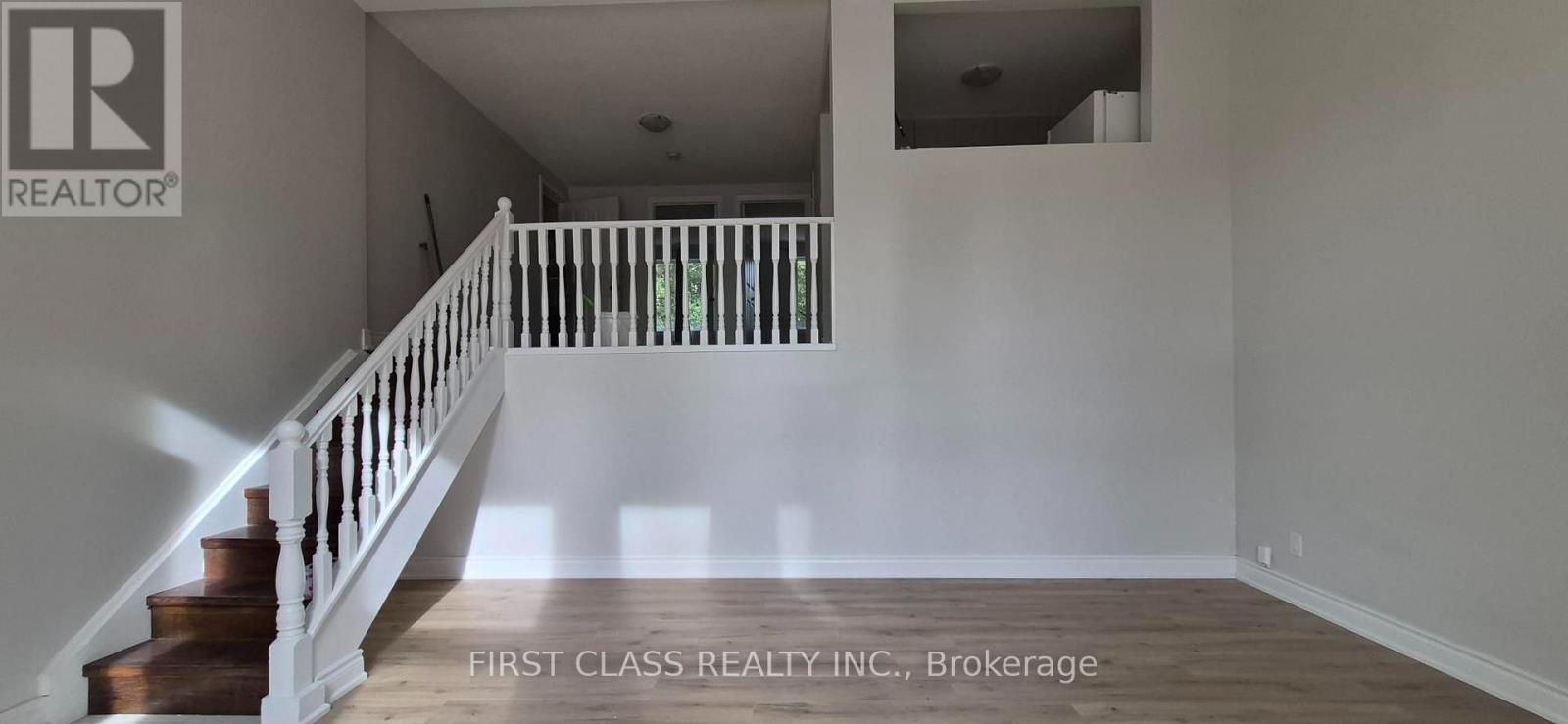301 Rhodes Avenue, Toronto, ON photo 7
