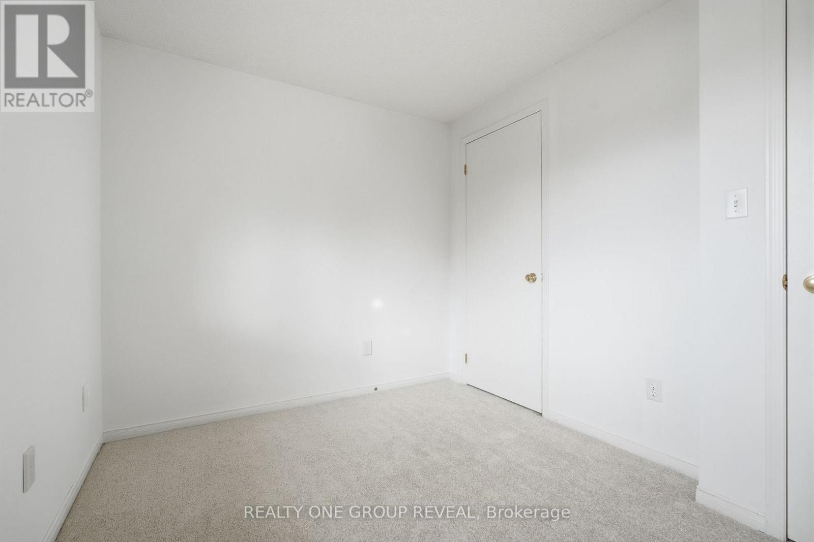 96 FIRWOOD AVENUE - 26
