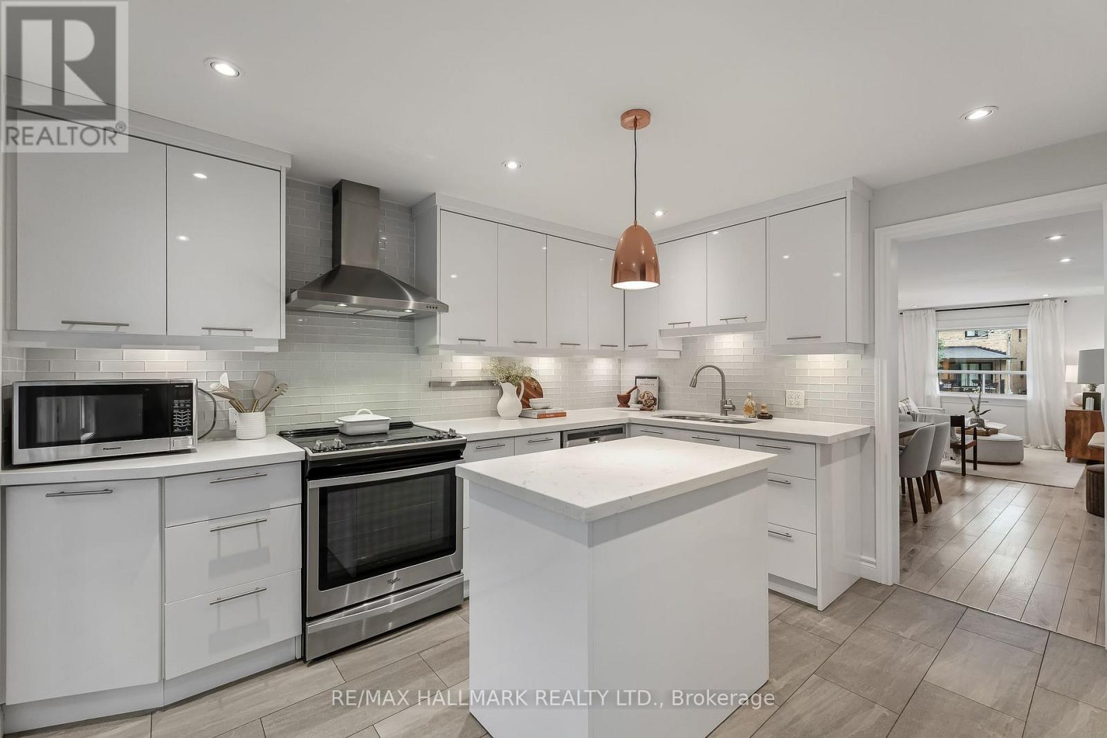 25 Northview Avenue — photo 11