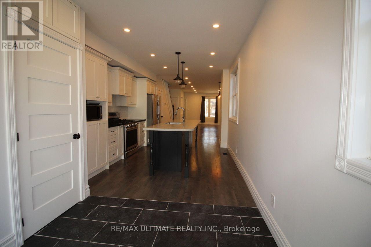 122 Boultbee Avenue — photo 2