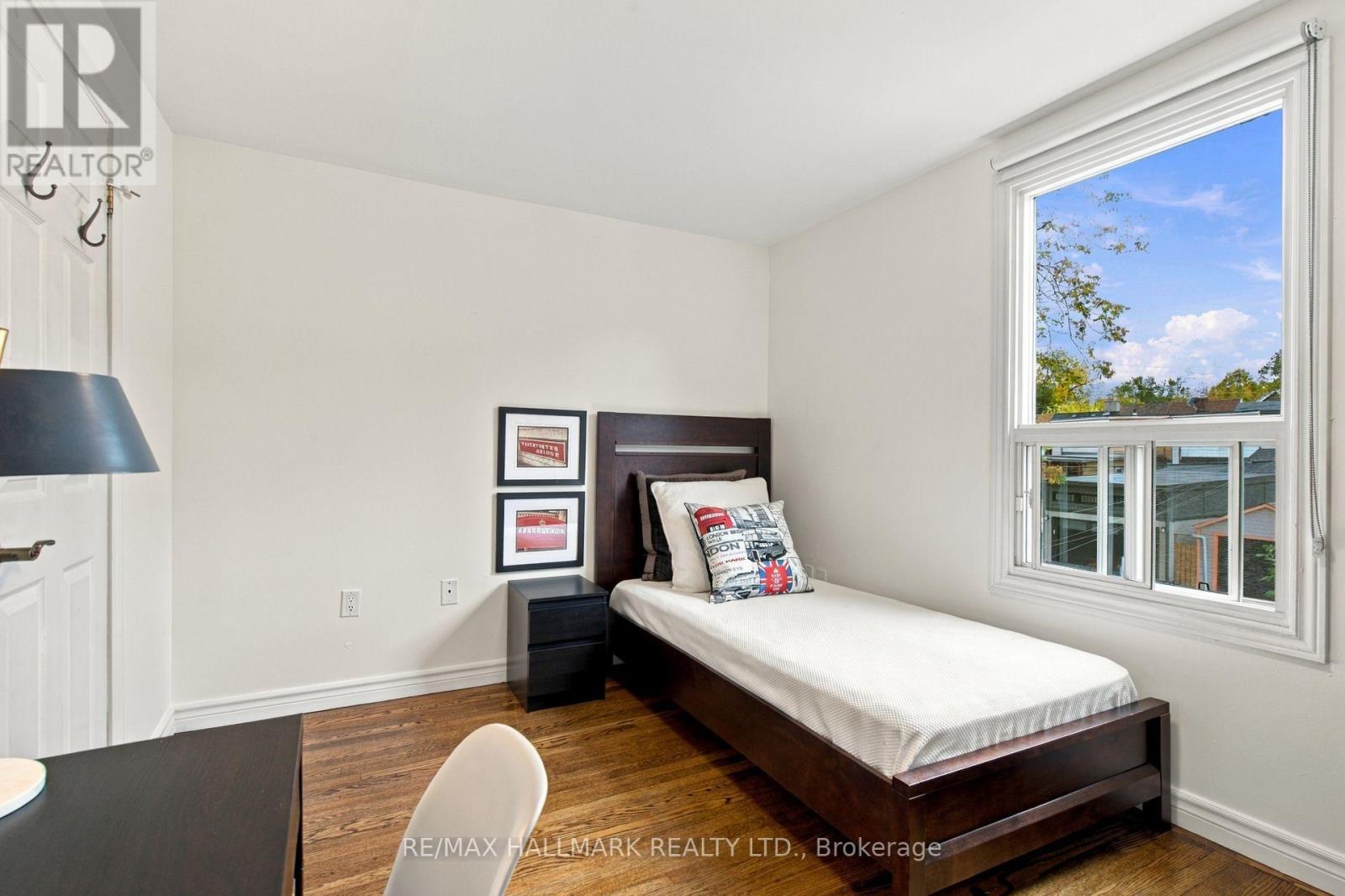 610 Coxwell Avenue, Toronto, ON photo 26