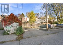 610 Coxwell Avenue, Toronto, ON M4C3B6 Photo 39