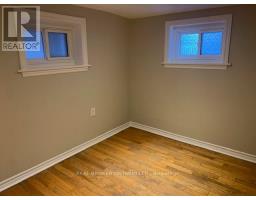 Bsmt - 988 Cosburn Avenue, Toronto, ON M4C2X1 Photo 6