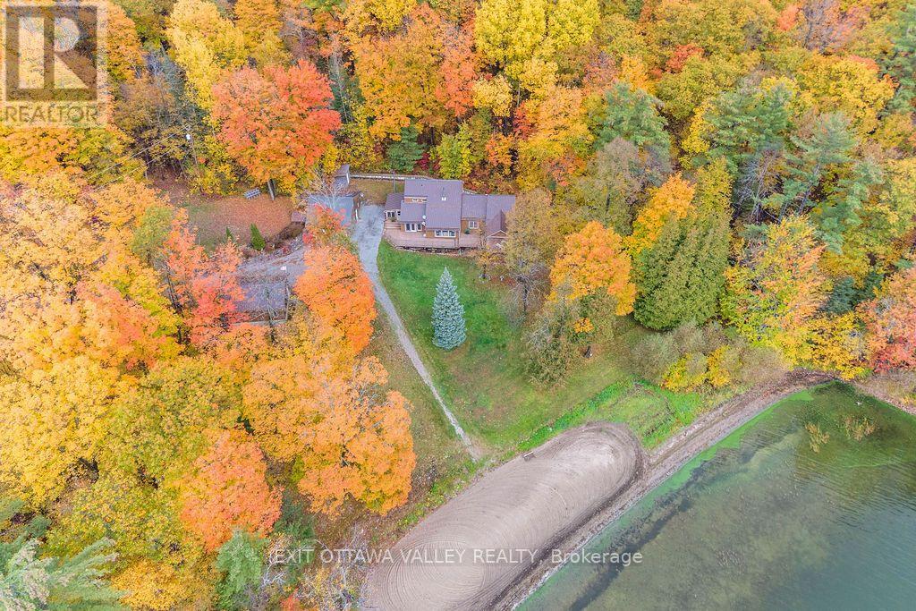 585b Two Mile Trail — photo 45